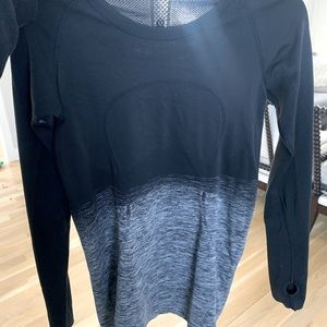 Lulu Lemon Long Sleeve Workout top